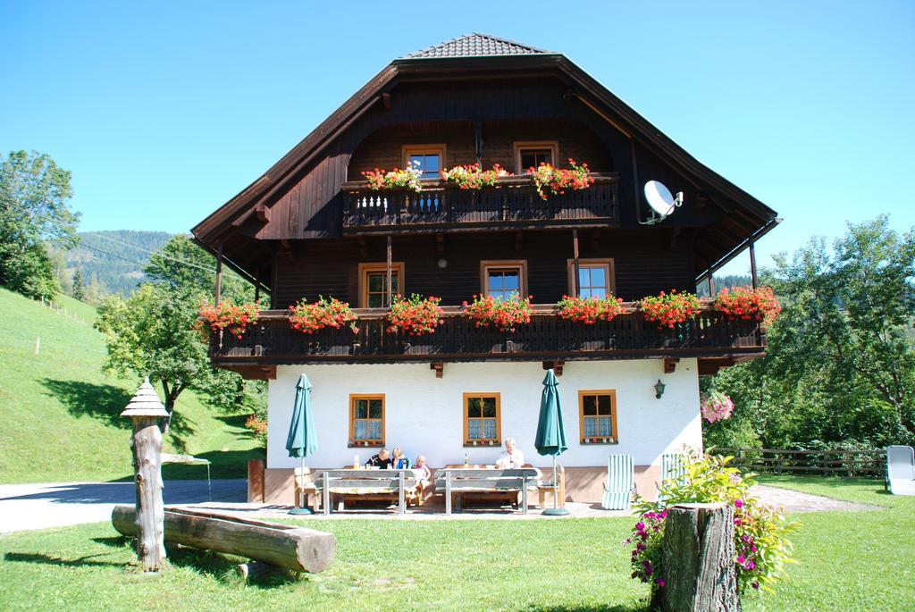 Ferienwohnung Lahnerhof Arriach Ngoại thất bức ảnh