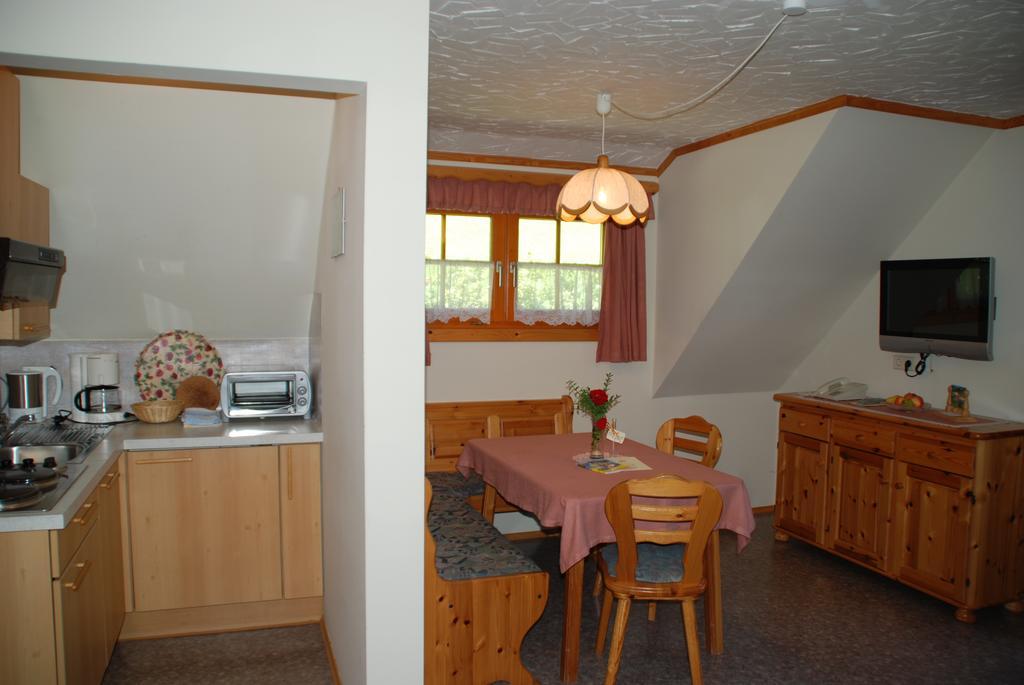 Ferienwohnung Lahnerhof Arriach Ngoại thất bức ảnh